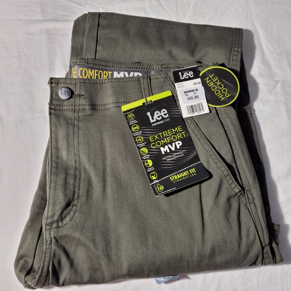 Lee Extreme Comfort MVP straight leg Cargo Pants Forest green 34x32 NWT